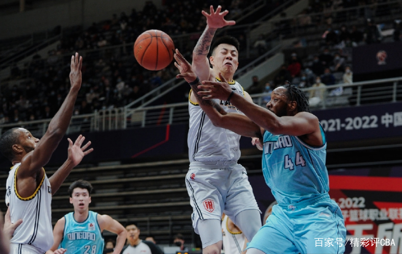 尤文图斯训练开放日，今夜临场应变引欢呼，CBA季后赛在即，训练强度明显提升的简单介绍J9 Poker下注